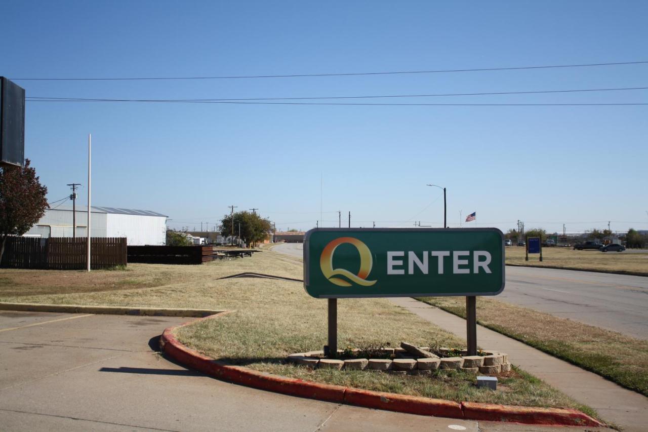 Quality Inn & Suites Wichita Falls I-44 Екстериор снимка