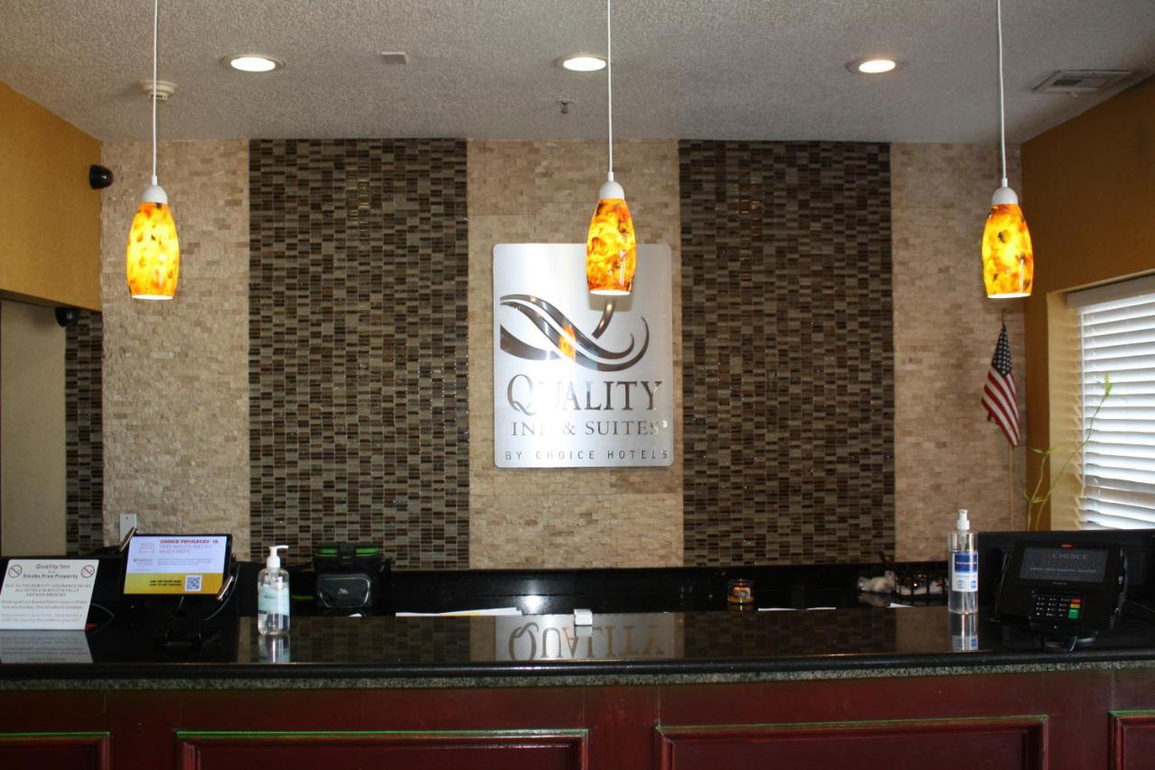 Quality Inn & Suites Wichita Falls I-44 Екстериор снимка