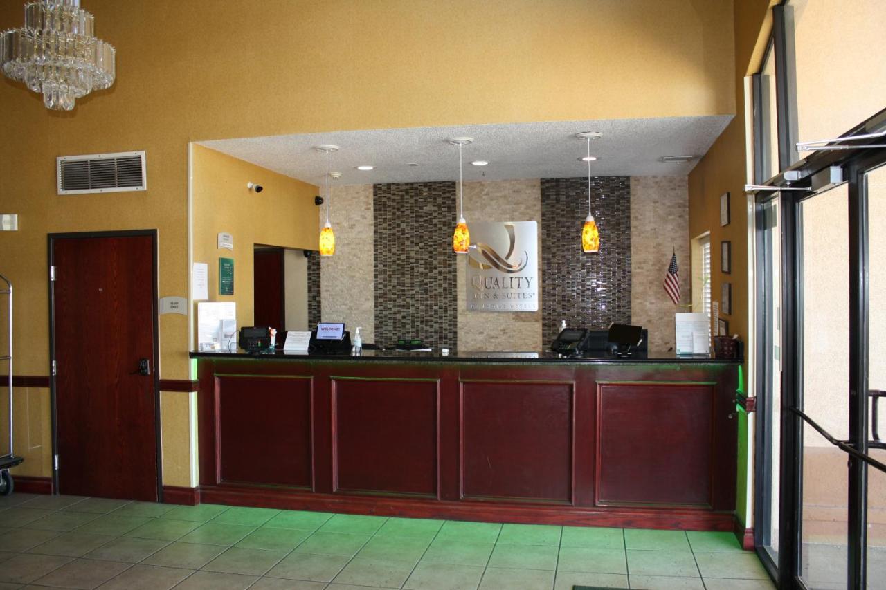 Quality Inn & Suites Wichita Falls I-44 Екстериор снимка