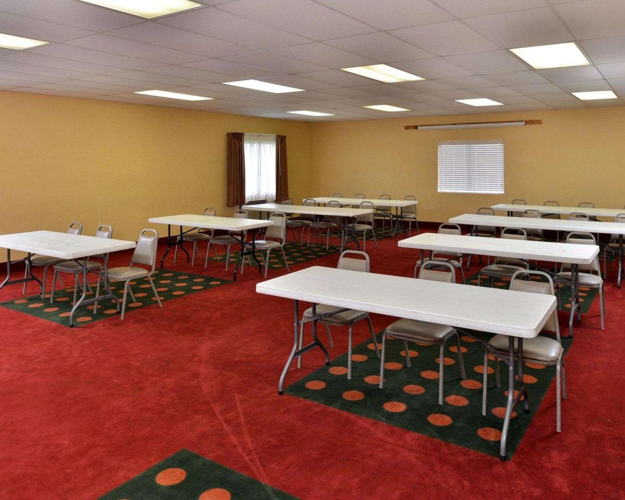 Quality Inn & Suites Wichita Falls I-44 Екстериор снимка