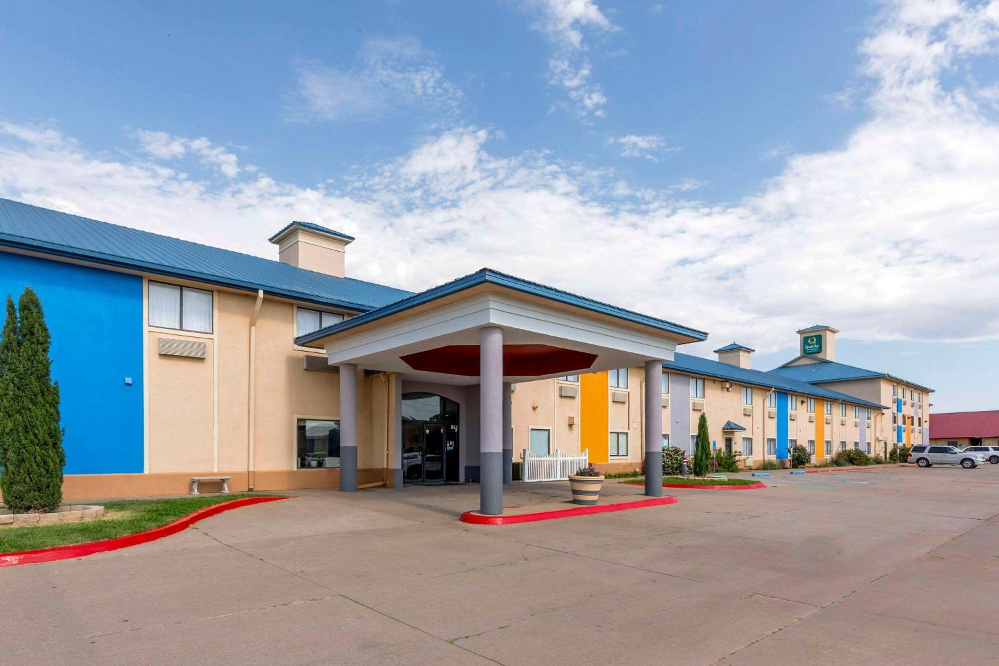 Quality Inn & Suites Wichita Falls I-44 Екстериор снимка