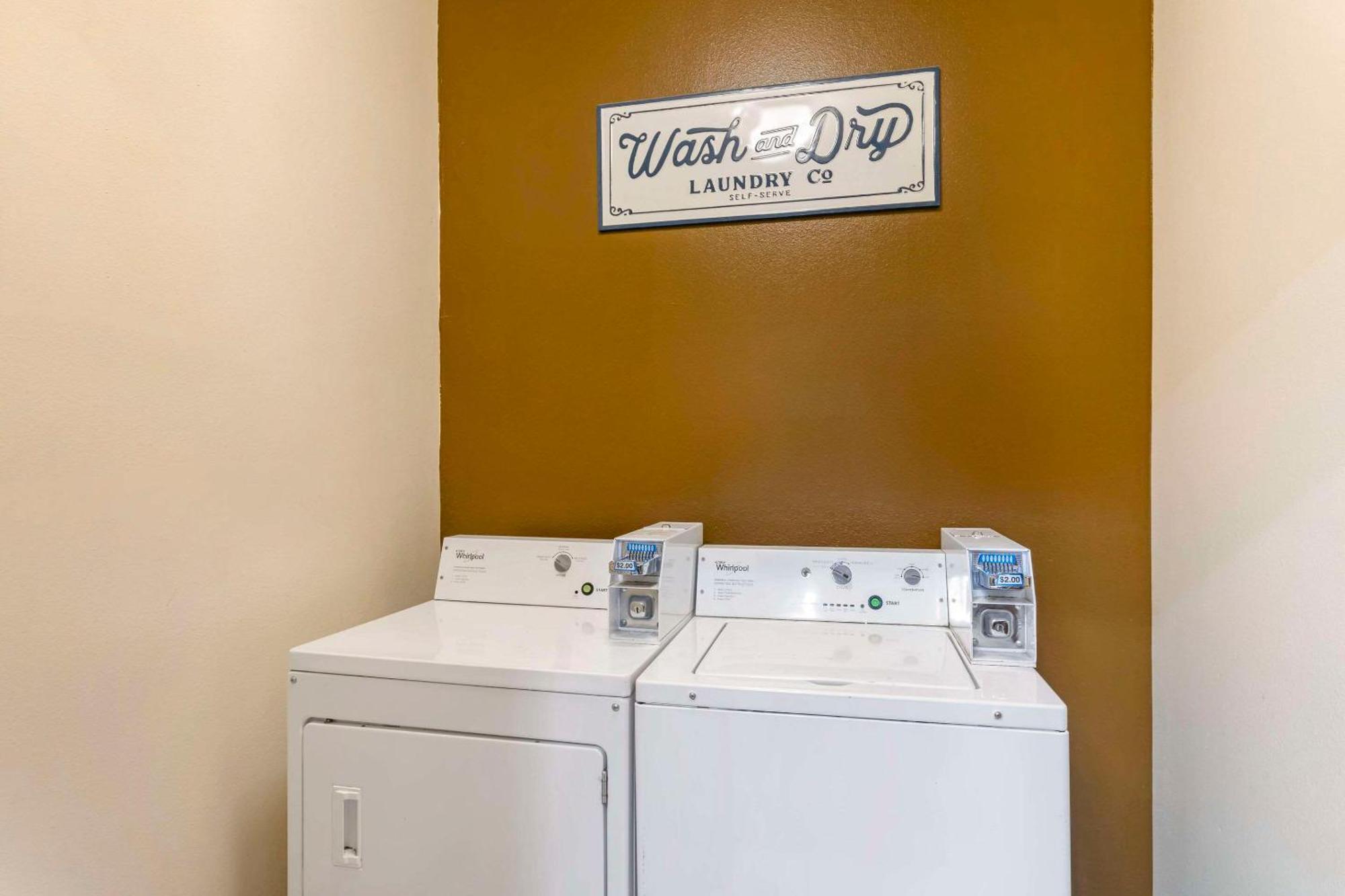 Quality Inn & Suites Wichita Falls I-44 Екстериор снимка