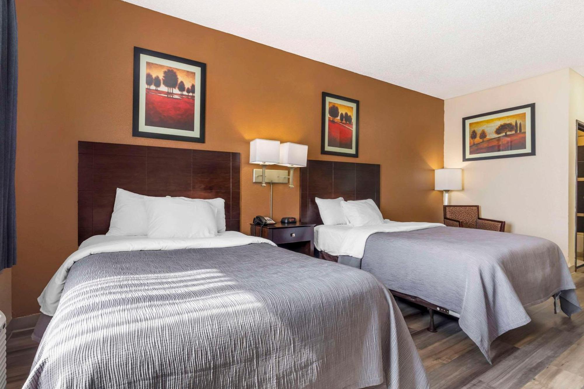 Quality Inn & Suites Wichita Falls I-44 Екстериор снимка
