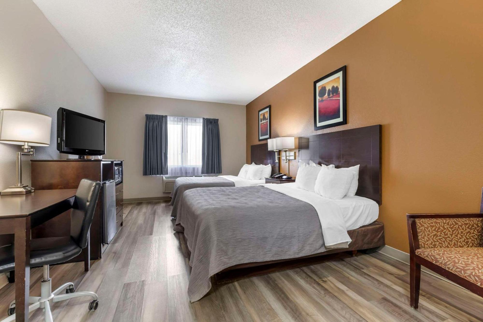 Quality Inn & Suites Wichita Falls I-44 Екстериор снимка