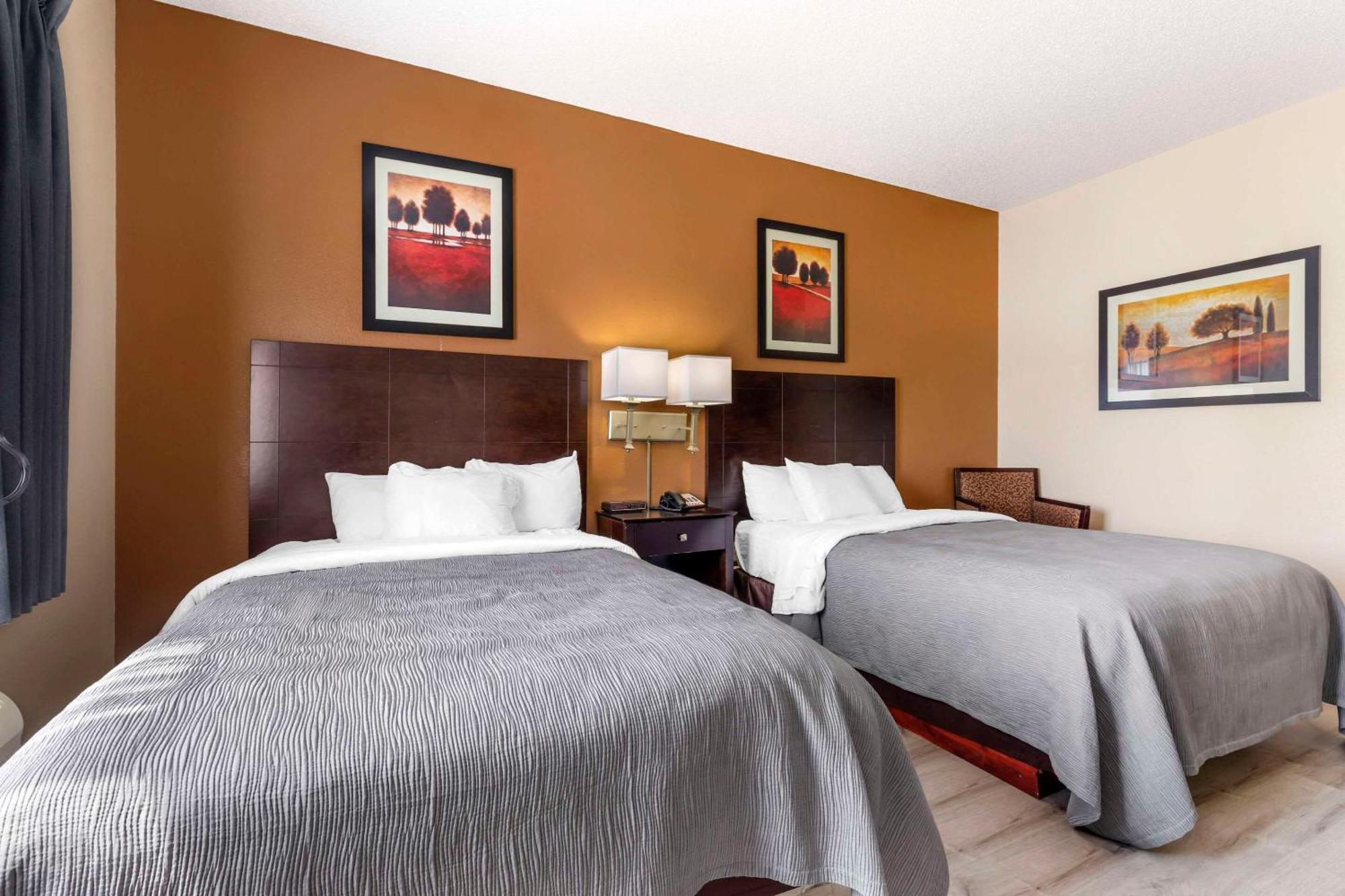 Quality Inn & Suites Wichita Falls I-44 Екстериор снимка